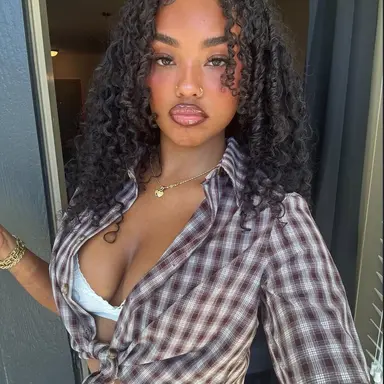 Profile image of Tay