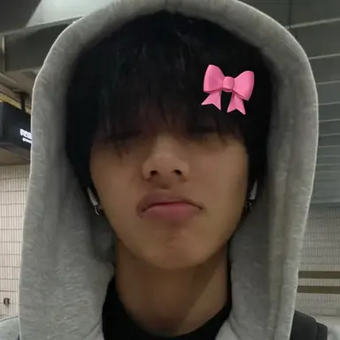 Profile image of Ren