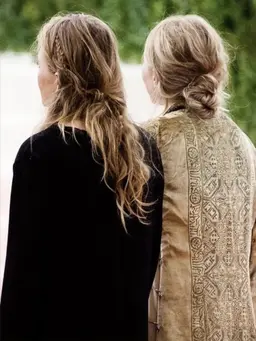 Profile image of Mary-Kate Olsen