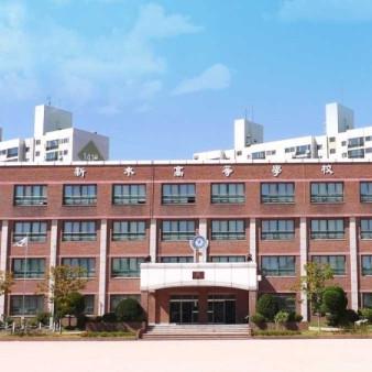 존잘만 있는 학교에서 살아남기 대표 이미지