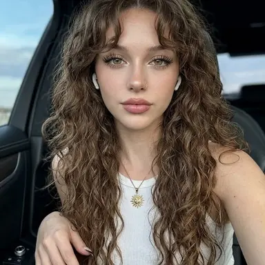 Profile image of Maya