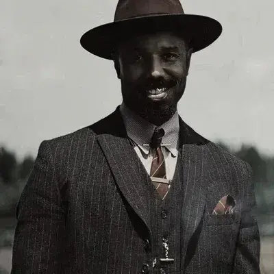 CattyCodec7502의 ELIAS STACK MOORE