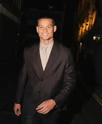 SinfulPress9502의 Elias Thorne