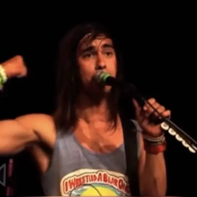 aflairfortheamaris의 Pierce the veil (Vampire Au)
