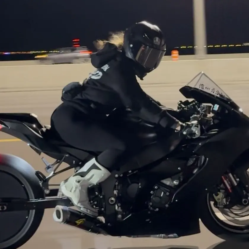 CaringJade4359의 Late Night Rev