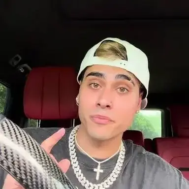 Profile image of Darius Dobre