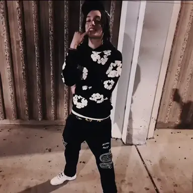 Profile image of Avery Cole