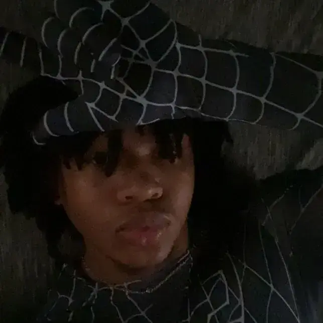 FlushSalty8894의 Dreadhead-BL