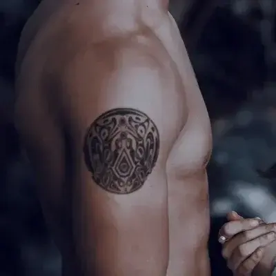 RemoteSeat8220의 Paul Lahote