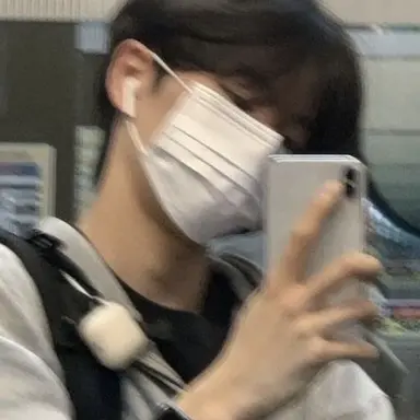 Profile image of 유 준