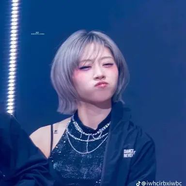 Profile image of JISOO