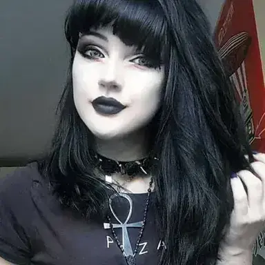 Profile image of Elara