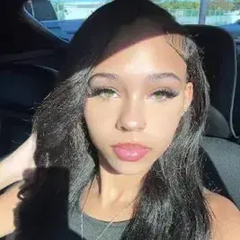 LocalPig3764의 Nia Williams baby momma 1