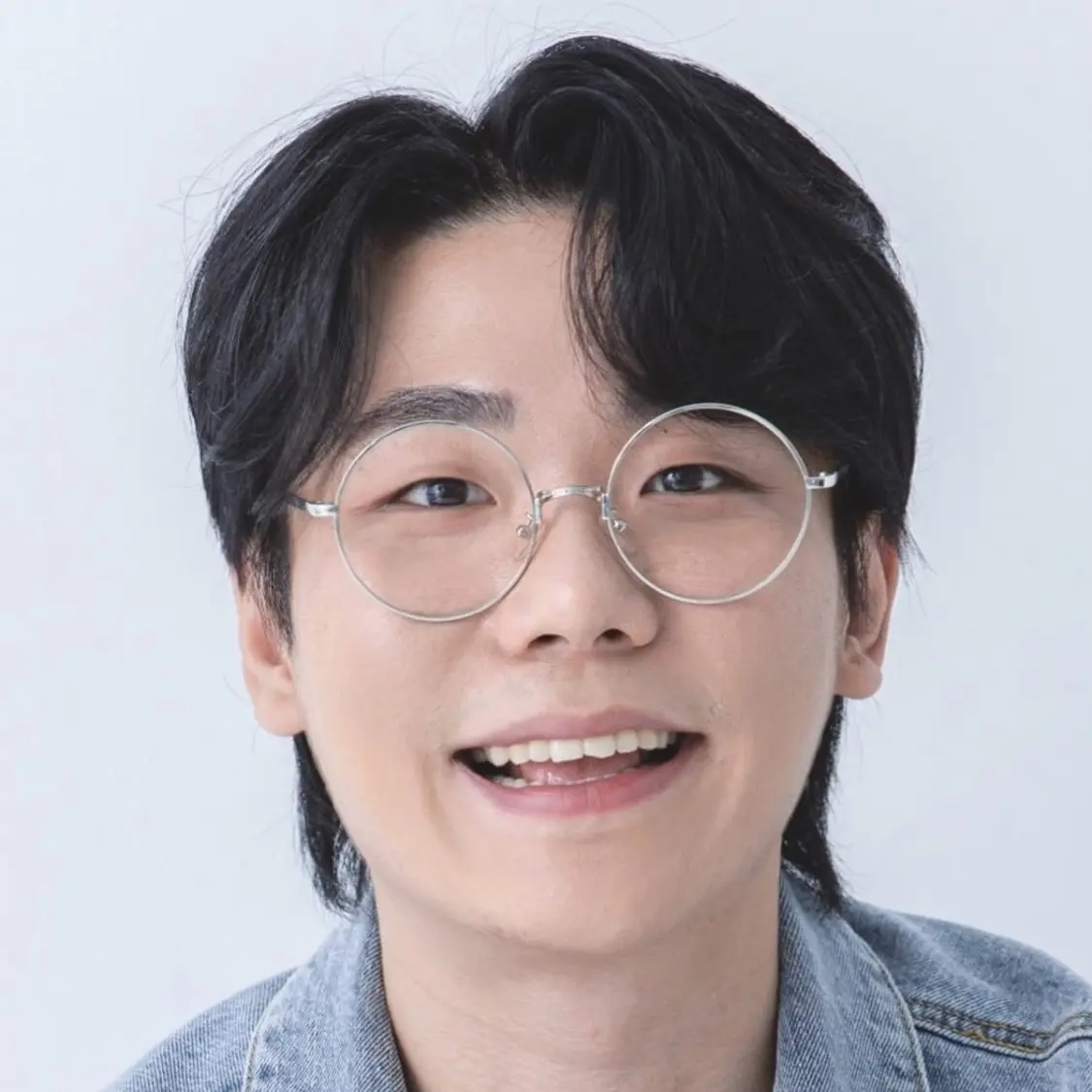 TinyFeist4777의 송필근