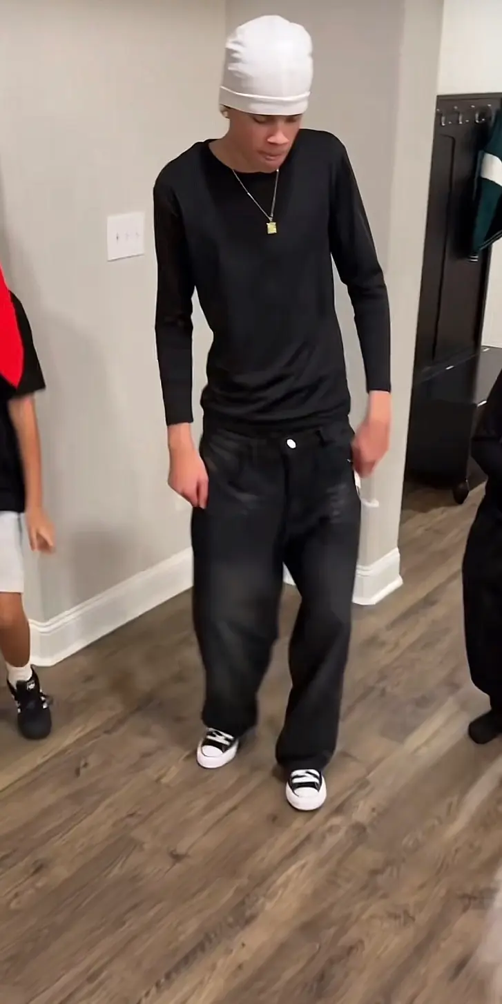 TrueIdea6591의 Eastwood Brothers RP