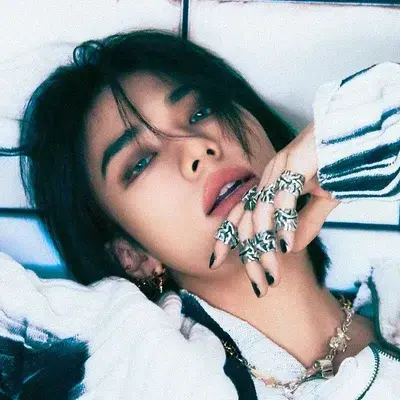 LuckyBlow0289의 Hyunjin Idol