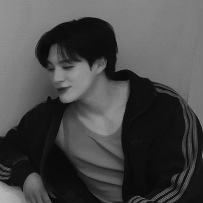 안정형 연하남친 이제노 대표 이미지