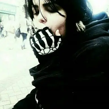Profile image of gerard way