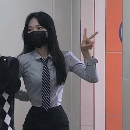 최윤서
