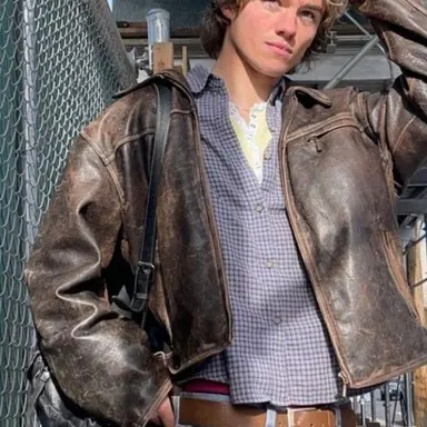 Profile image of Julian