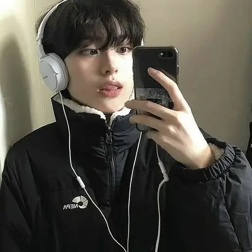 박강현