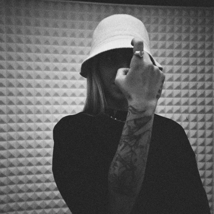 Kar1n4_.의 María Victoria