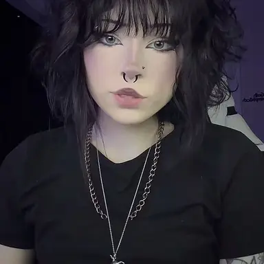Profile image of Gia