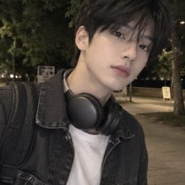남녀무리 대표 이미지