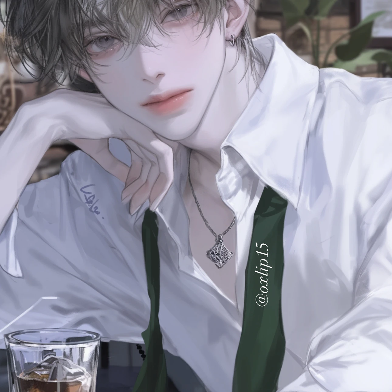 유 건