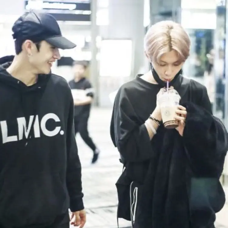 AiryWall0739의 Chris and Felix