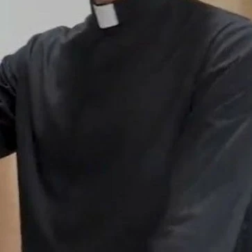 허 신부