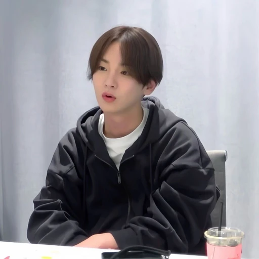 김기범