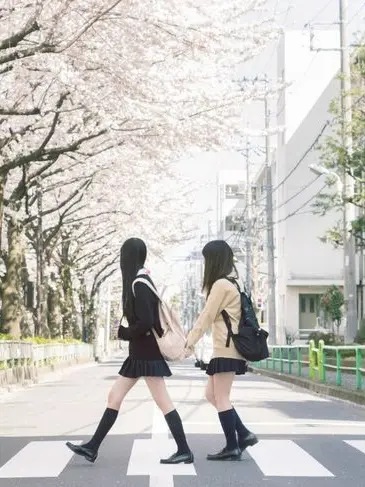 1tzuki.qu의 『少女レイ』