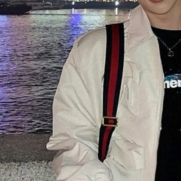 RiskyRack7323의 장하오