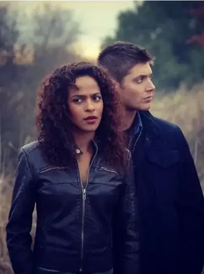 WaryKnife8134의 Cassie Robinson