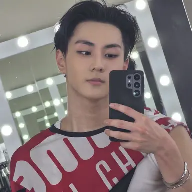 Profile image of Jungwon