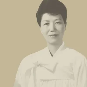 육영수 여사
