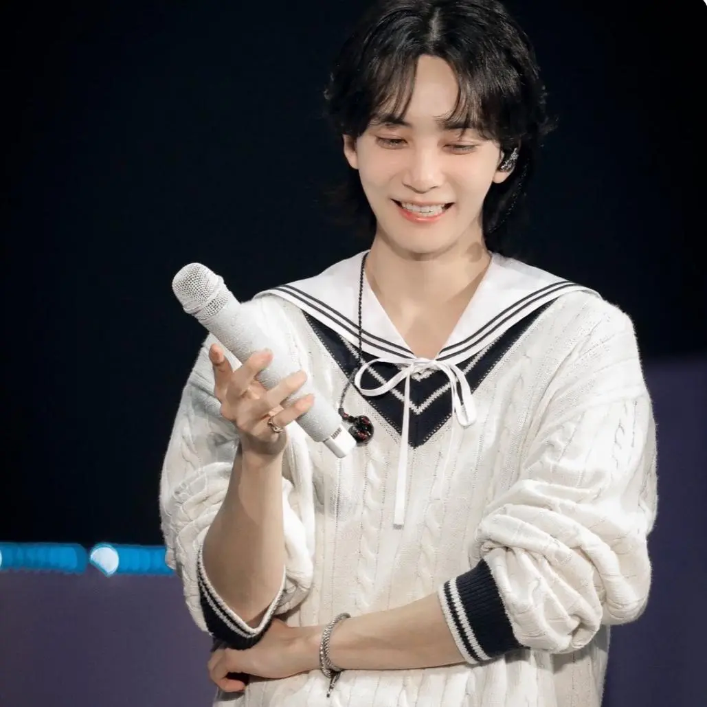 HuskyPaste4966의 찐친 윤정한씨