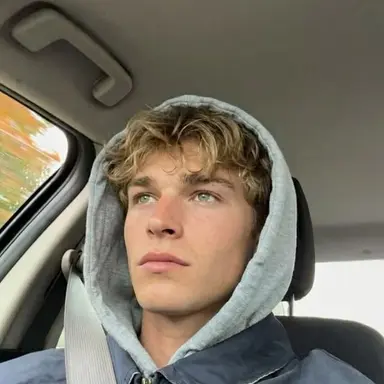 Profile image of Breckett Hale