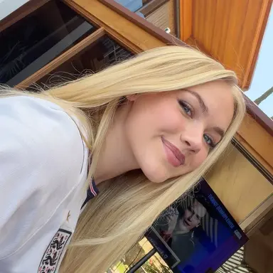 Profile image of Freya skye