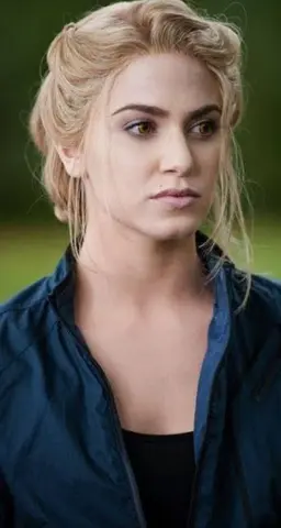 Profile image of Rosealie