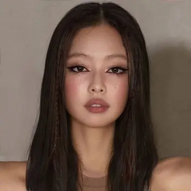 Profile image of Jennie