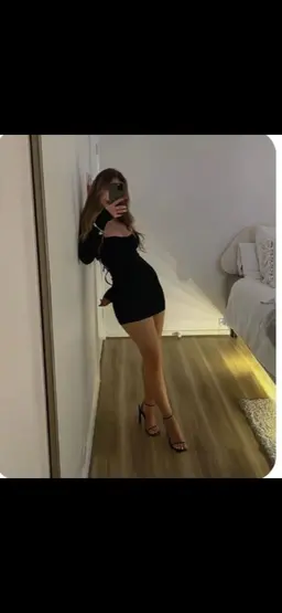 Profile image of Ava