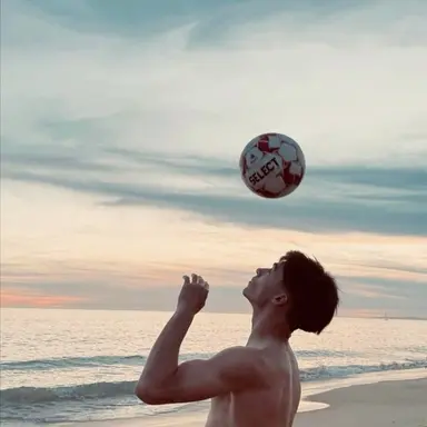 Profile image of Theo