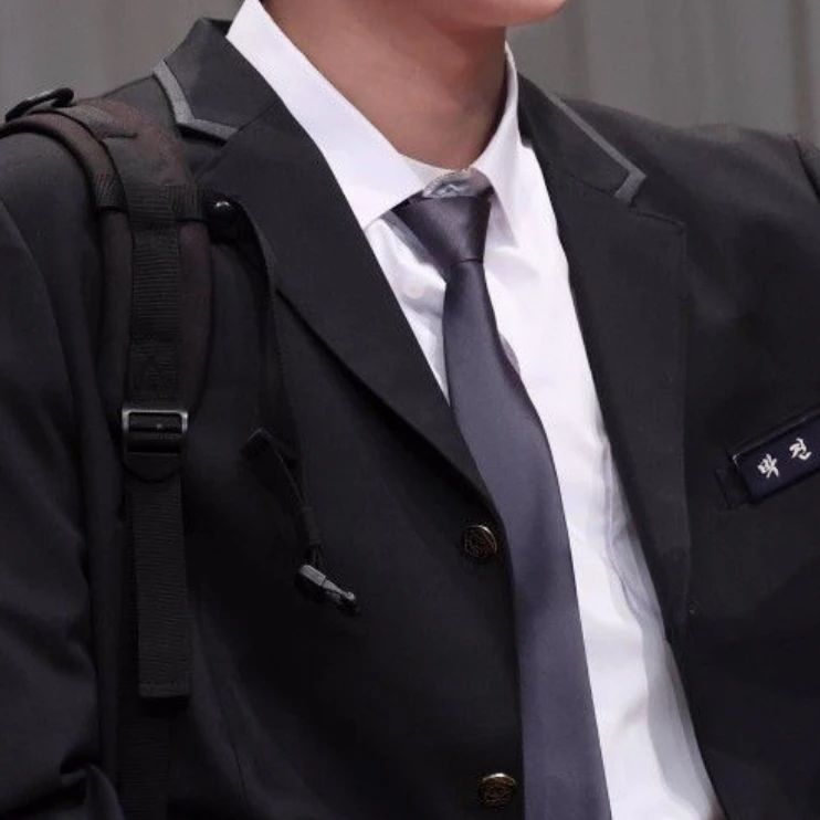 박건욱
