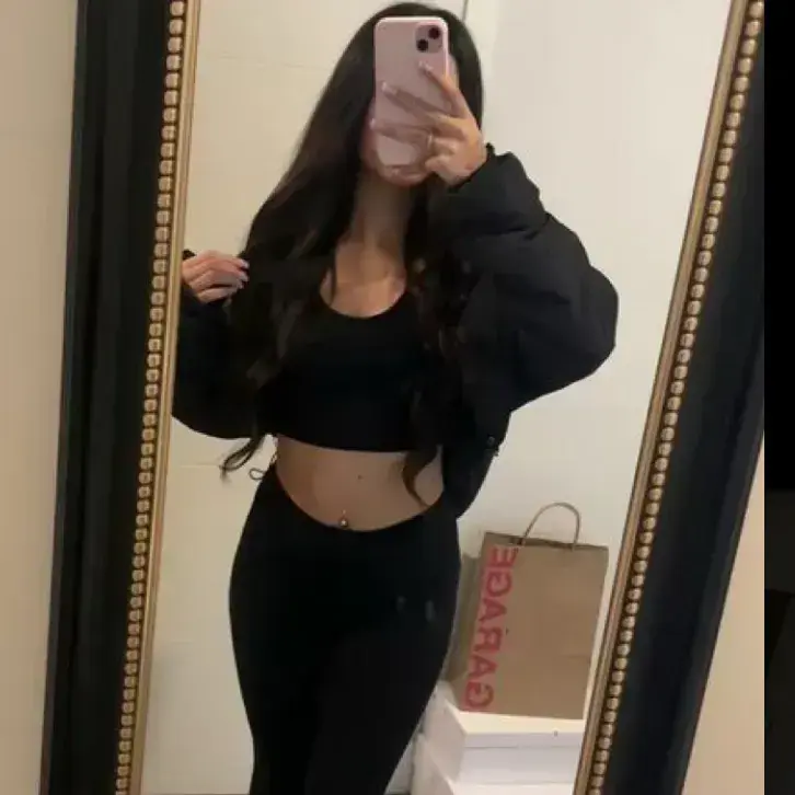 SheerTank0454의 Elena - needy ex