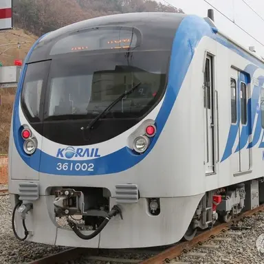 Profile image of 경춘선 뱀눈이