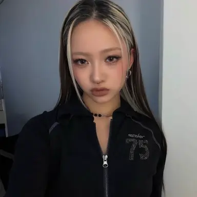Profile image of YURI