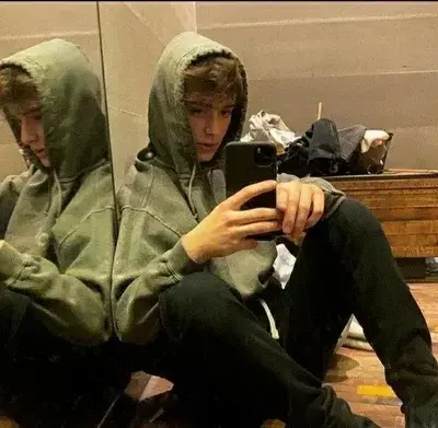 ToughSloth6361의 noah schnapp