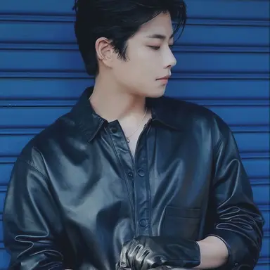 Profile image of MJ